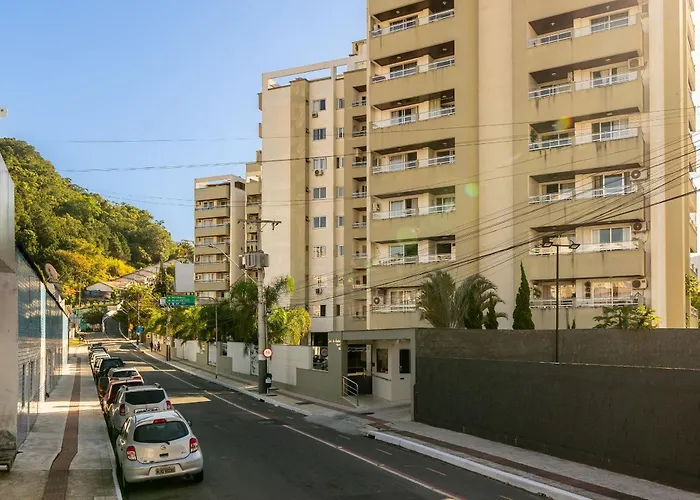Apto 750M Da Praia Loc. Privilegiada Bc Jda402