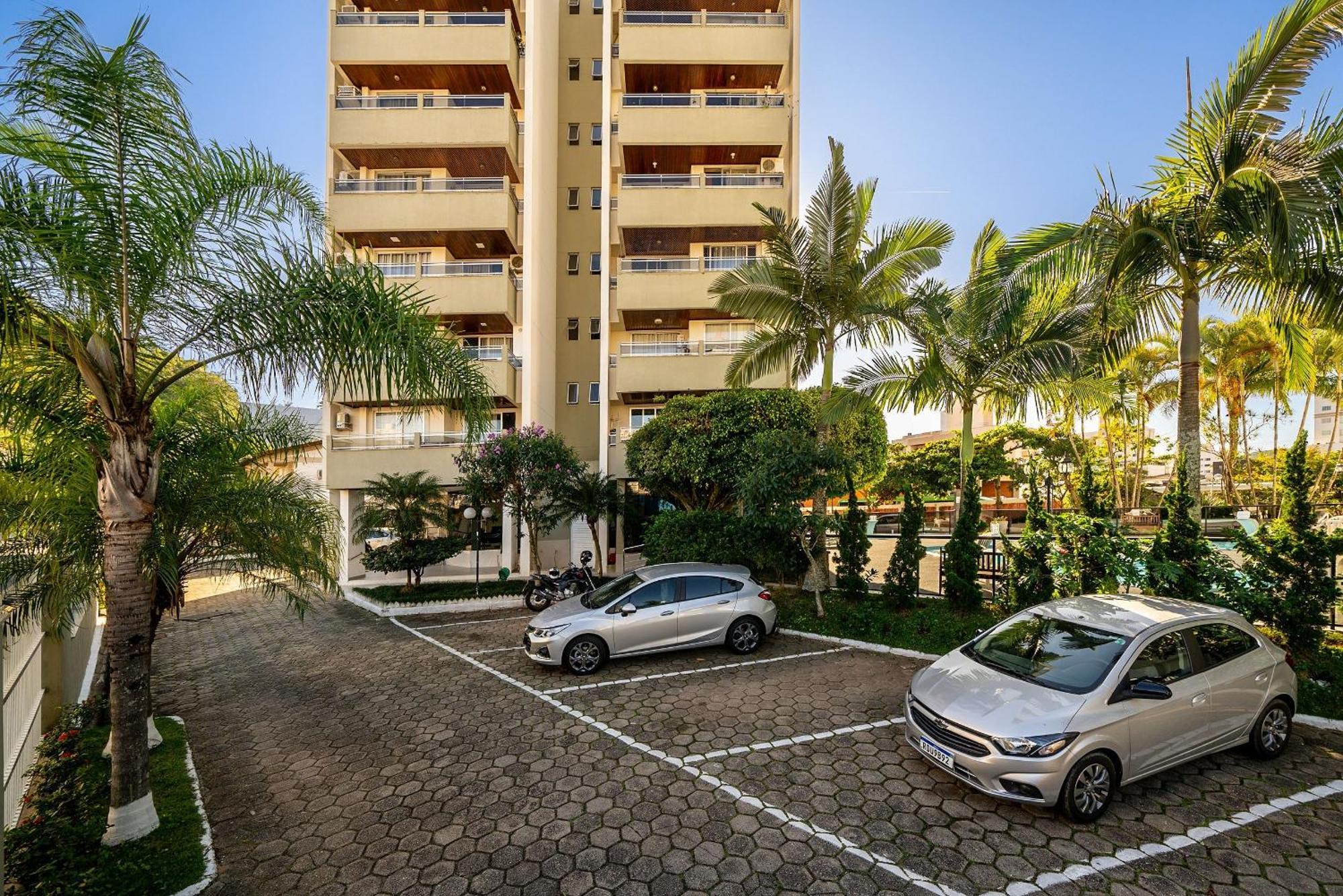 Apto 750M Da Praia Loc. Privilegiada Bc Jda402